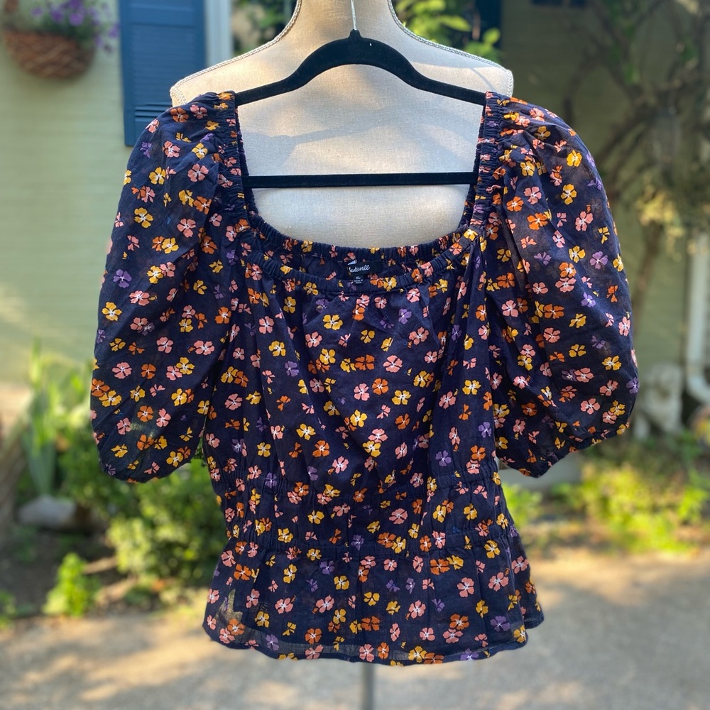NWOT MADEWELL SHORT SLEEVE FLORAL TOP